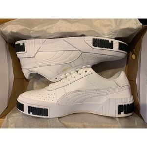 Women’s size 7 puma sneakers new never worn